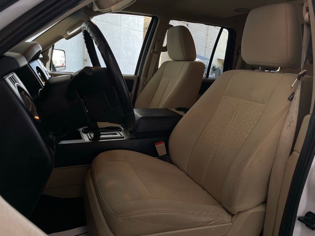 Used 2015 Ford Expedition XL image 14