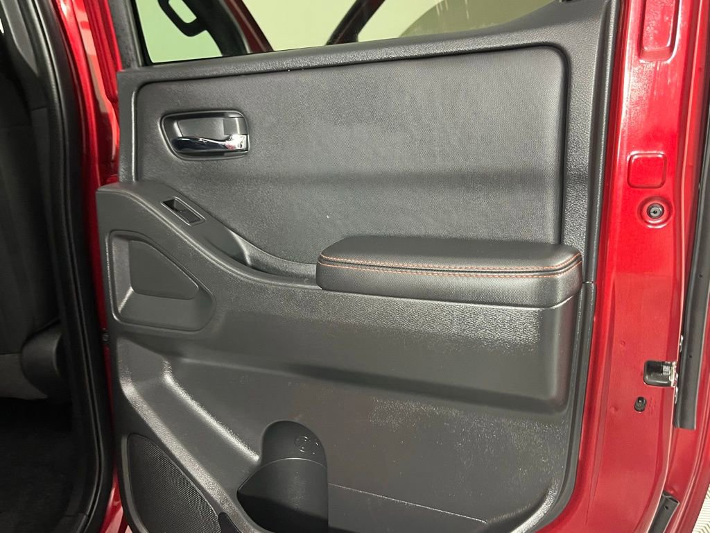 Used 2023 Nissan Frontier PRO-4X w/ Pro Convenience Package image 30