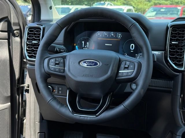 New 2026 Ford Ranger Lariat w/ Black Appearance Package AWD/4WD image 9