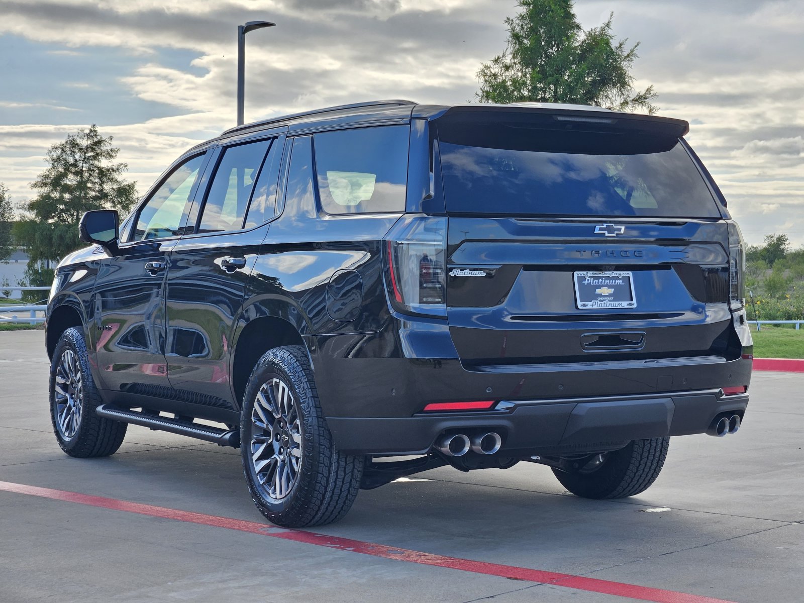 New 2027 Chevrolet Tahoe Z71 AWD/4WD image 4