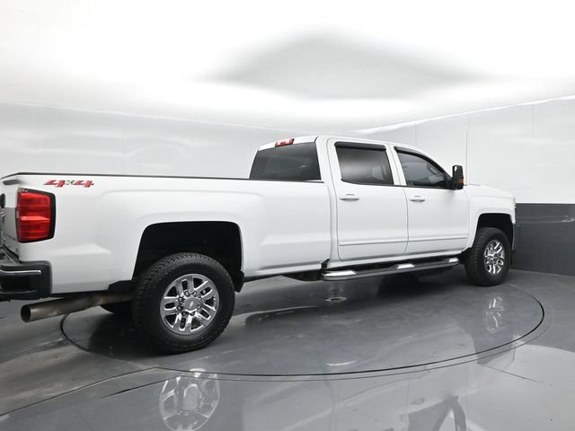 Used 2018 Chevrolet Silverado 2500 LT w/ LT Convenience Package AWD/4WD image 8