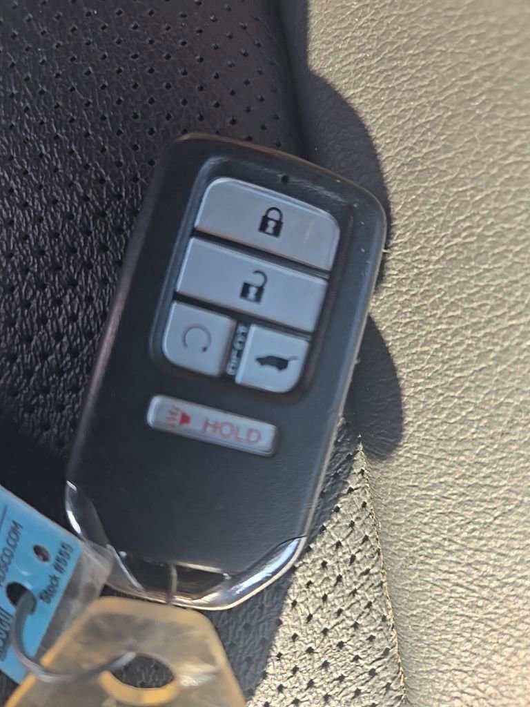 Certified 2022 Honda Pilot TrailSport image 34