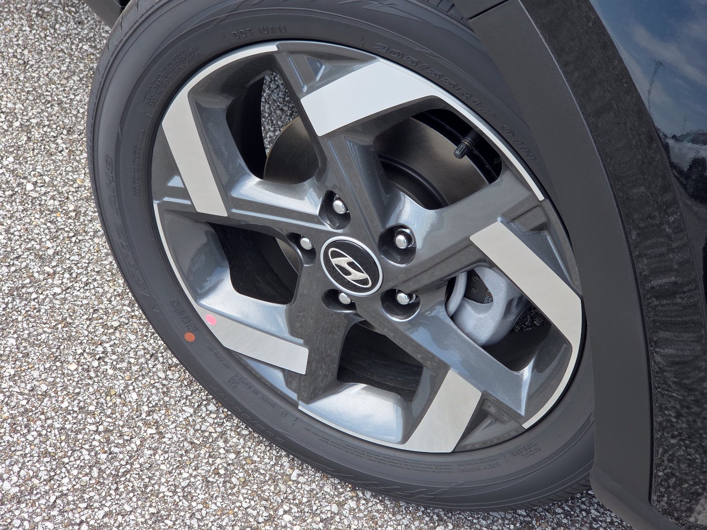 New 2026 Hyundai Venue SEL FWD image 12
