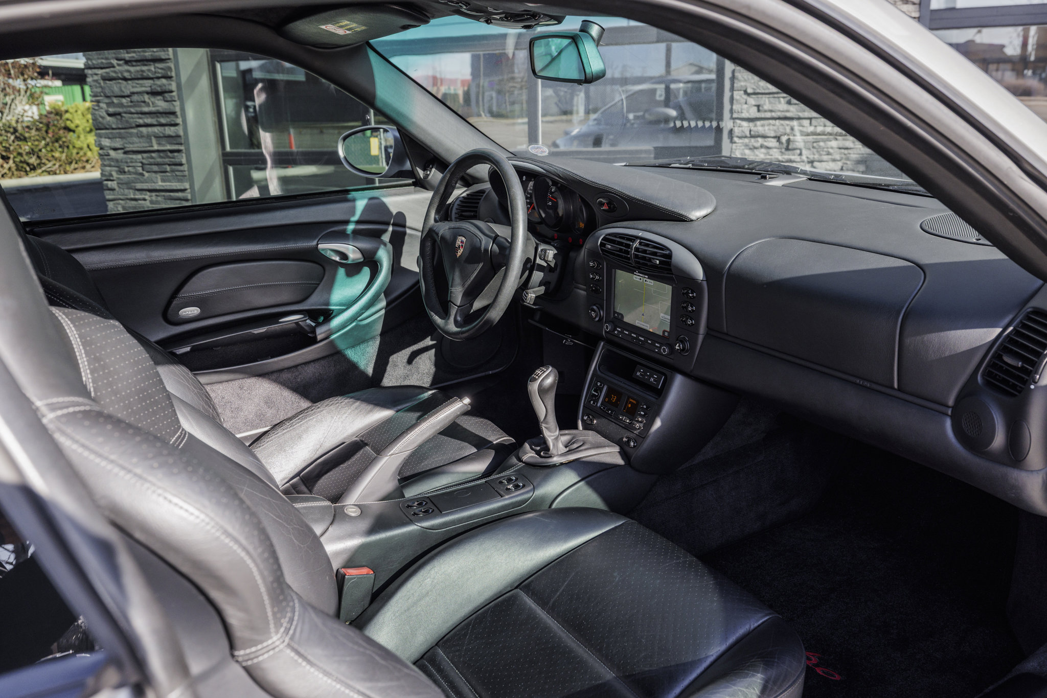 Used 2001 Porsche 911 Turbo image 26