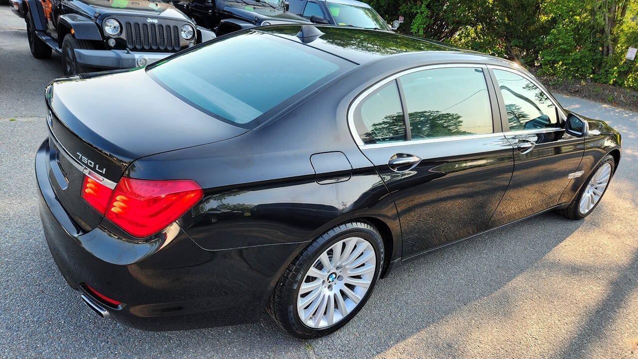 Used 2011 BMW 750Li xDrive AWD/4WD image 16