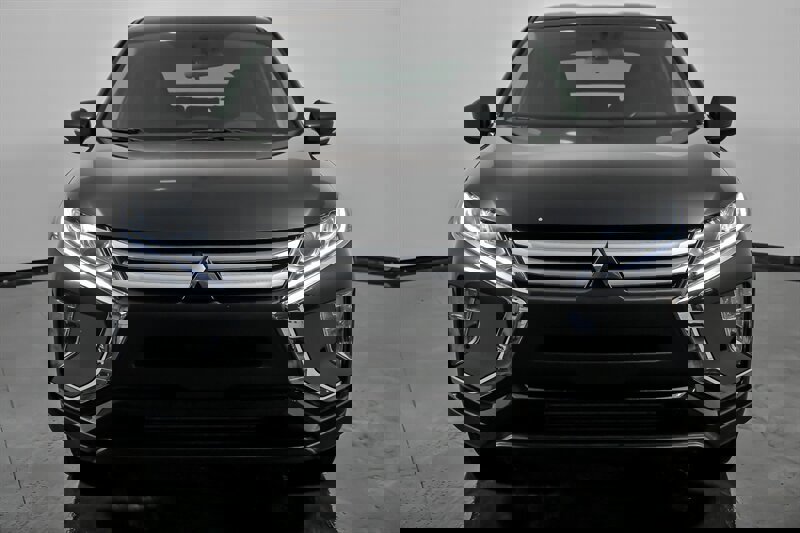 Used 2020 Mitsubishi Eclipse Cross ES image 4