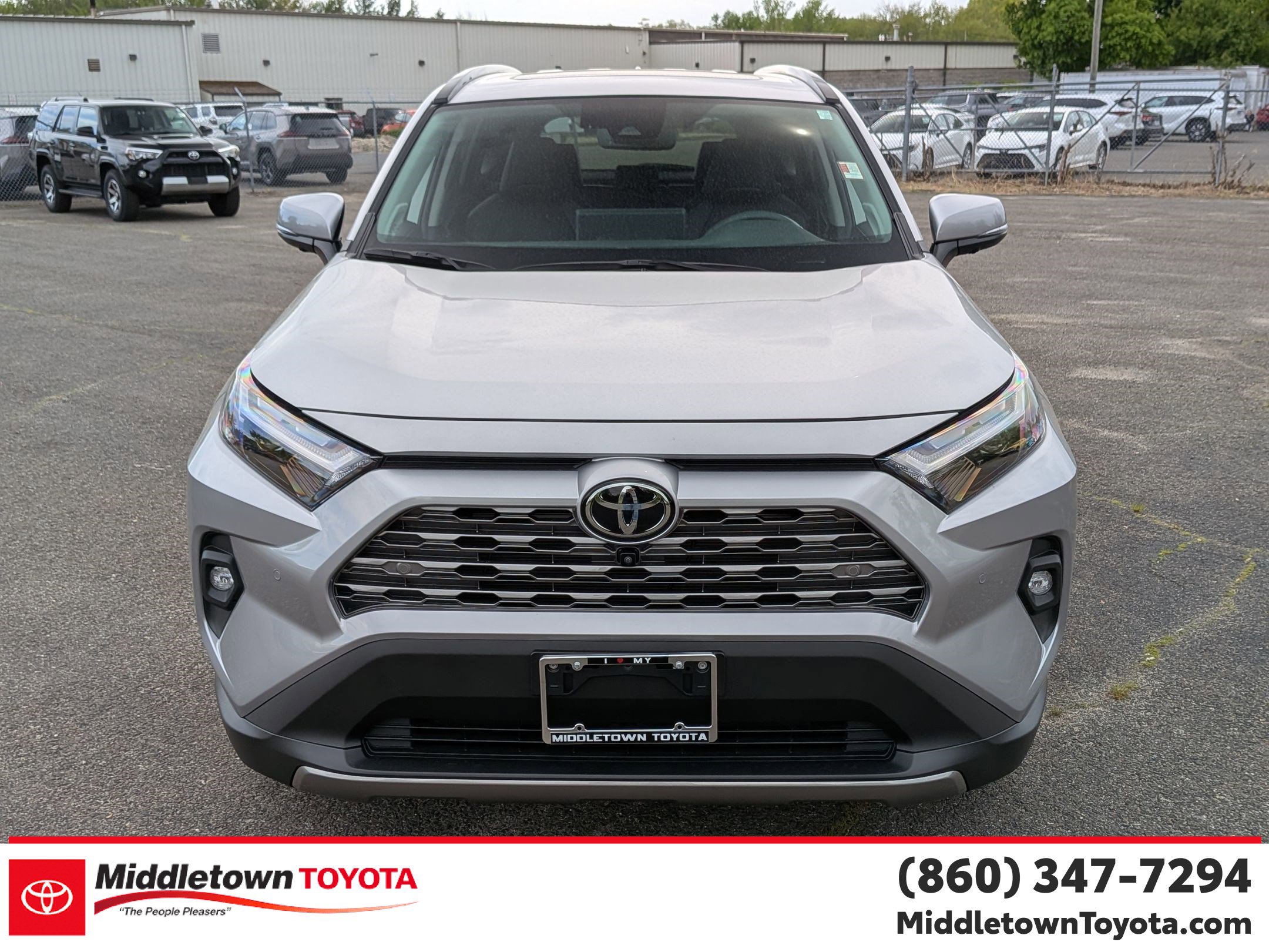 Used 2023 Toyota RAV4 Limited AWD/4WD image 8