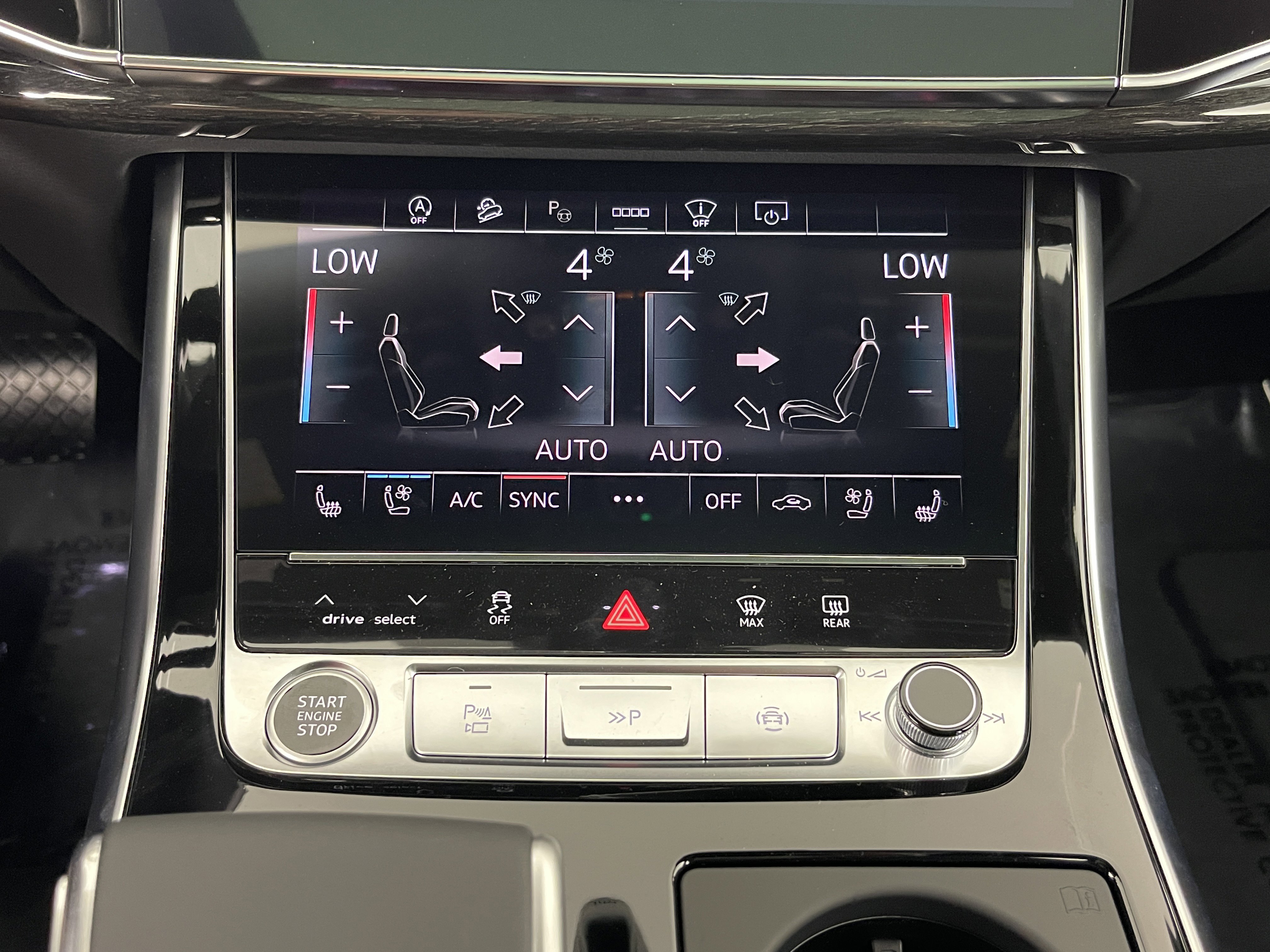 New 2025 Audi Q7 3.0T Prestige image 34