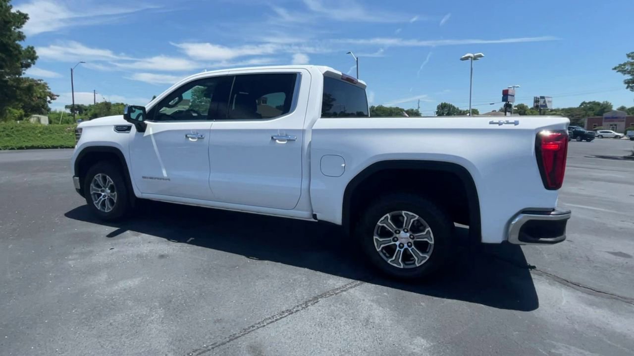 Used 2024 GMC Sierra 1500 SLT AWD/4WD image 6