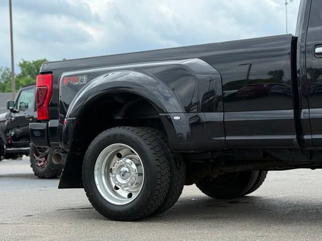 Used 2021 Ford F450 Limited w/ FX4 Off-Road Package AWD/4WD image 47