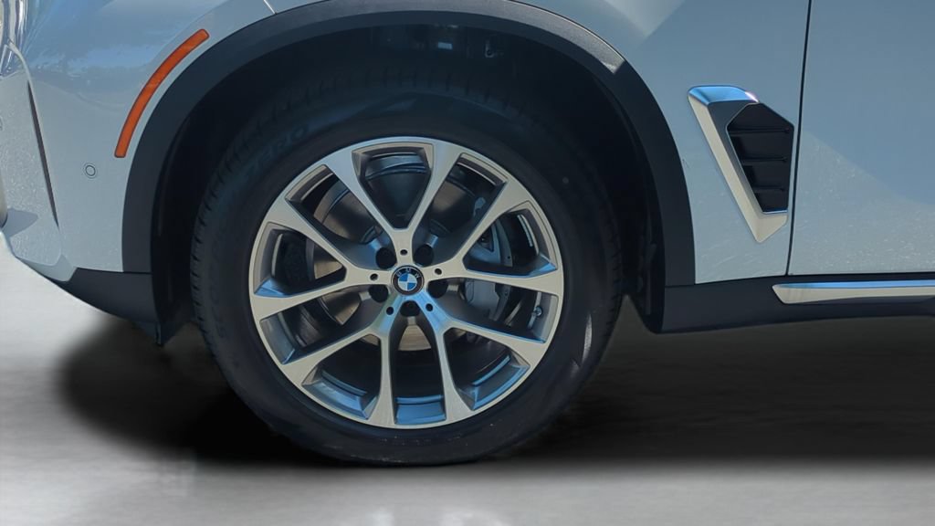 New 2026 BMW X5 sDrive40i w/ Premium Package RWD image 28