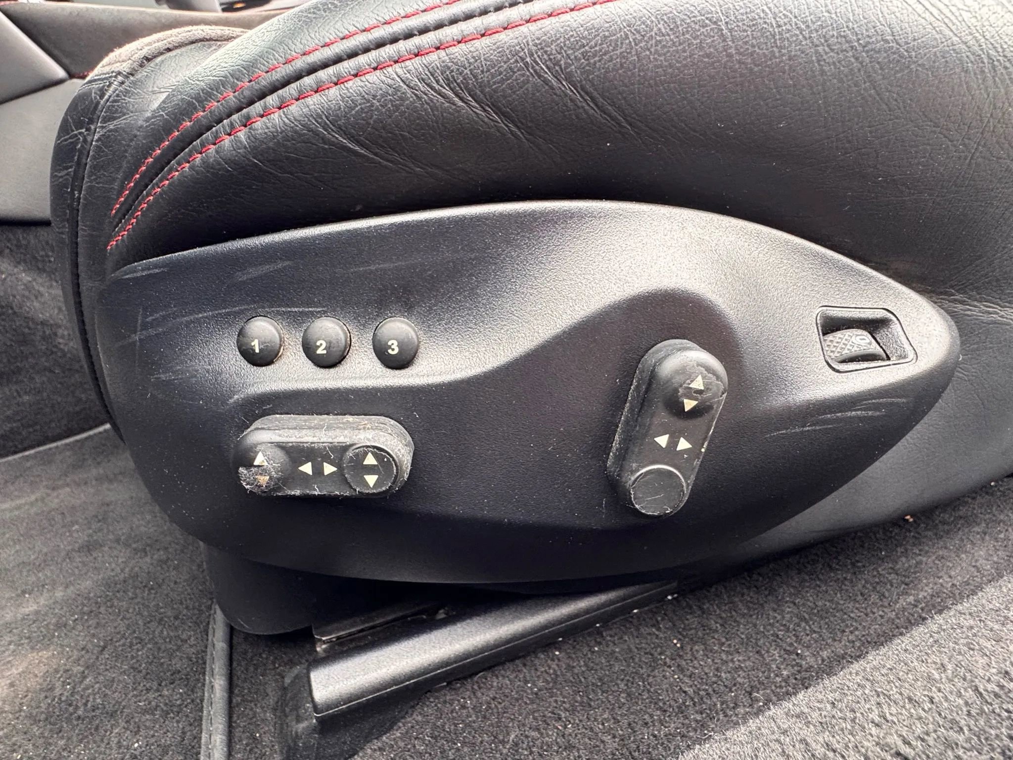 Used 2018 Maserati GranTurismo Sport image 14