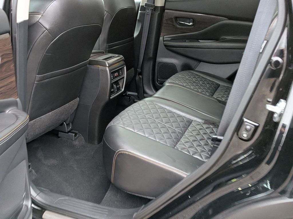 Used 2023 Nissan Murano Platinum w/ Cargo Package image 18
