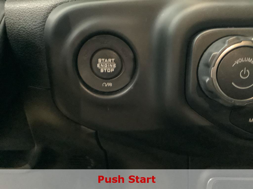 Used 2020 Jeep Wrangler Unlimited Sahara AWD/4WD image 17