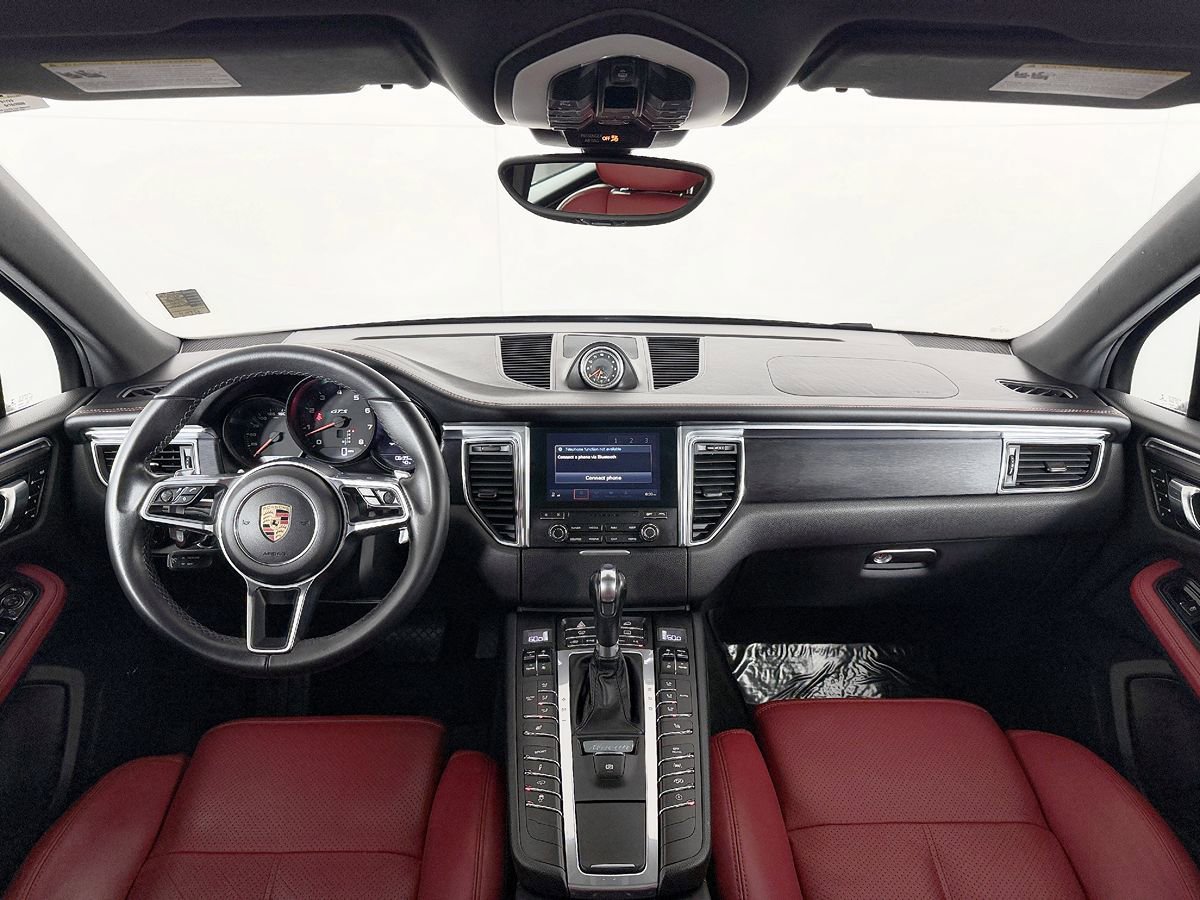 Used 2017 Porsche Macan GTS AWD/4WD image 58