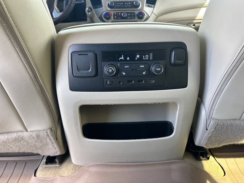 Used 2017 GMC Yukon XL Denali w/ Open Road Package AWD/4WD image 24