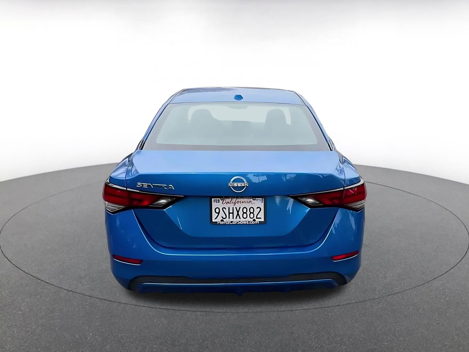 Used 2025 Nissan Sentra SV FWD image 12