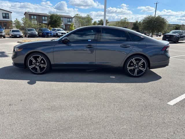 Used 2026 Honda Accord SE image 2