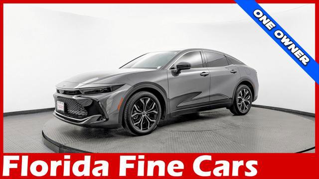 Used 2024 Toyota Crown XLE image 1