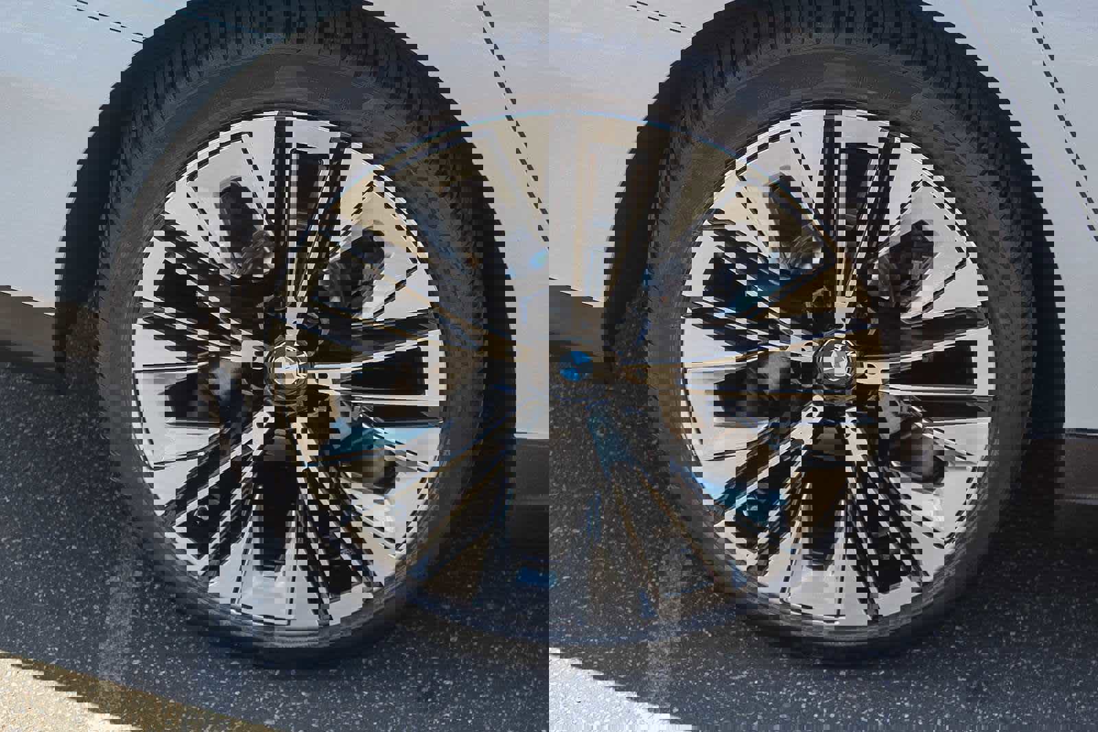 Used 2026 BMW 540i xDrive image 8