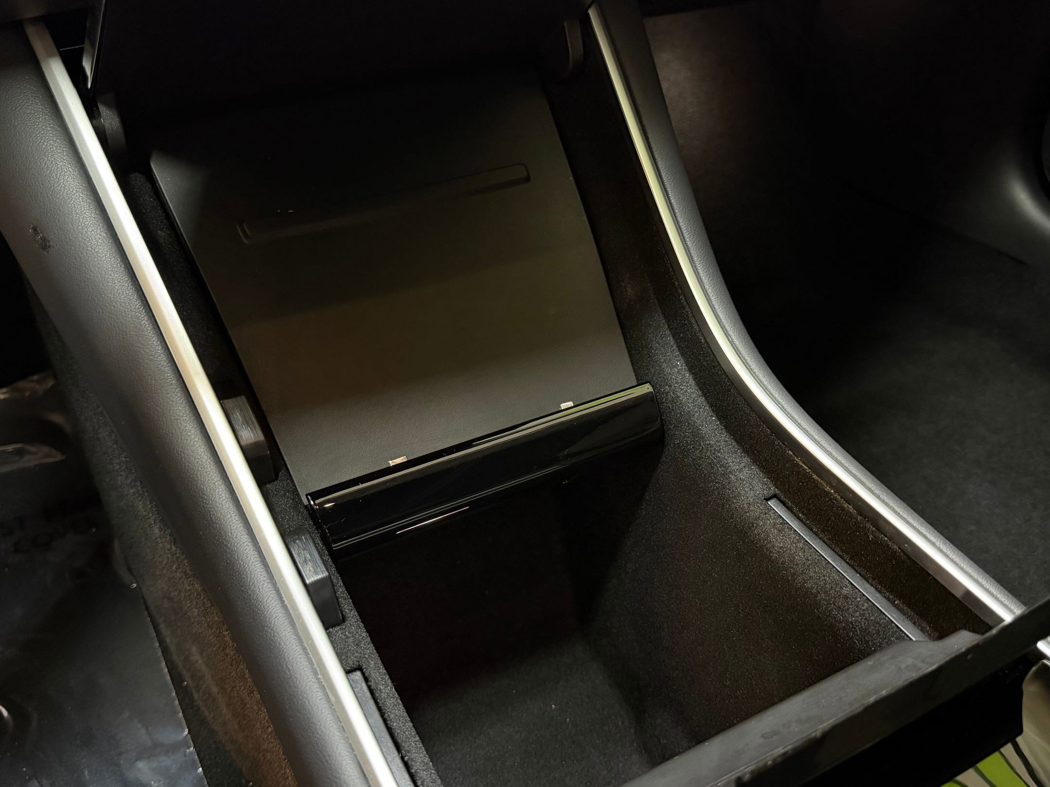 Used 2018 Tesla Model 3 Long Range RWD image 29