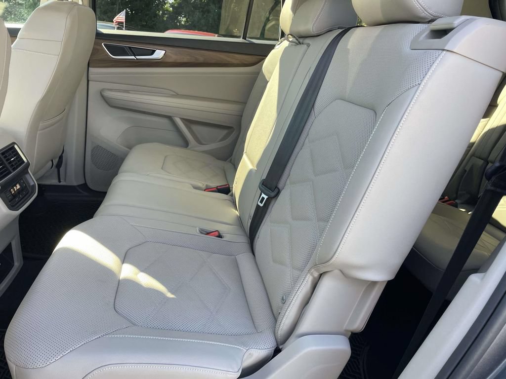 Certified 2024 Volkswagen Atlas SE FWD image 13