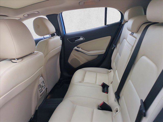 Used 2016 Mercedes-Benz GLA 250 image 19