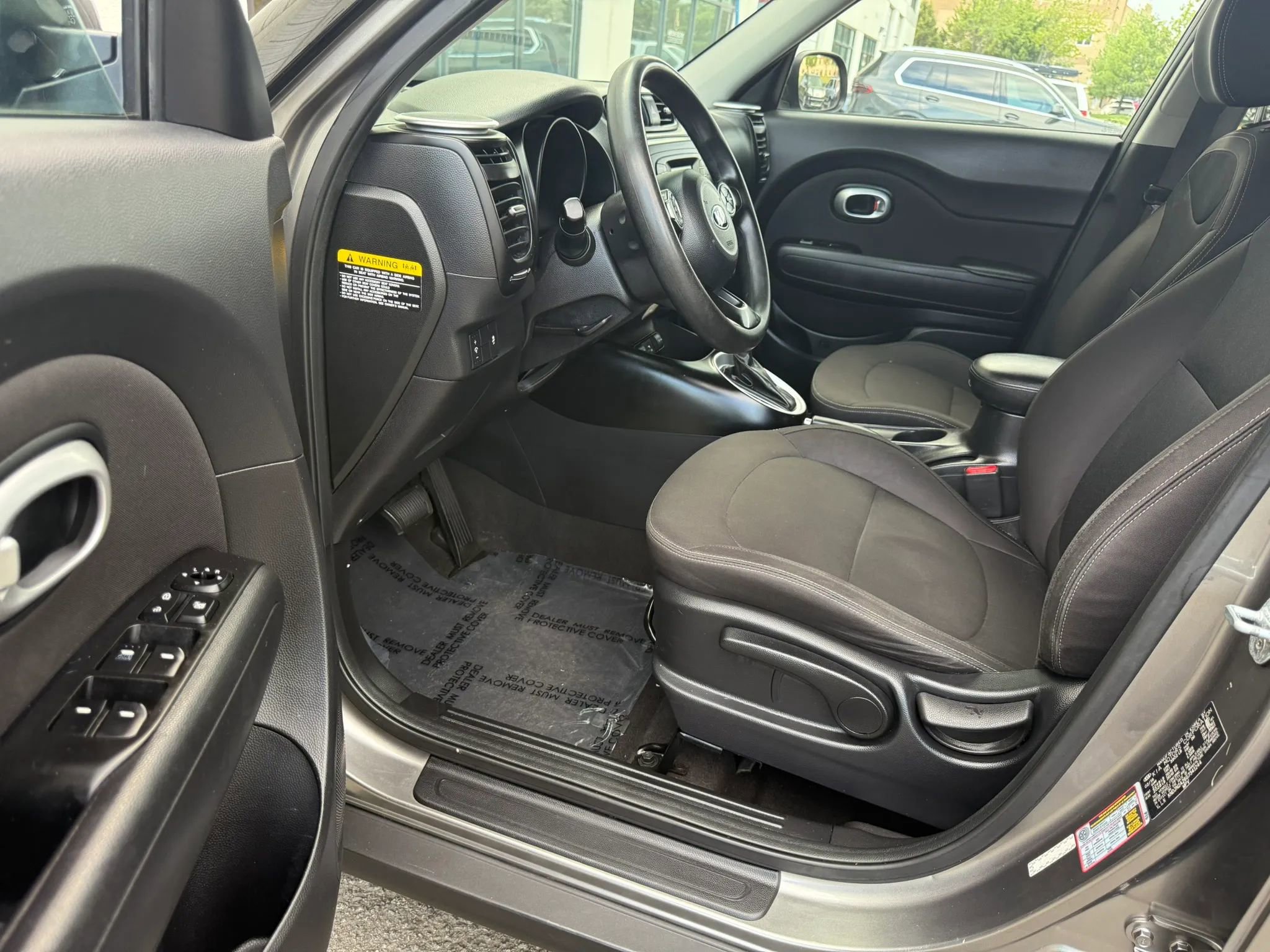 Used 2016 Kia Soul FWD image 15