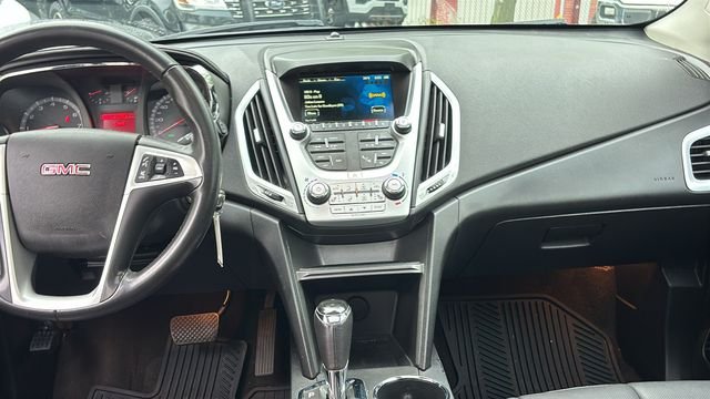 Used 2017 GMC Terrain SLT w/ Open Road Package FWD image 6