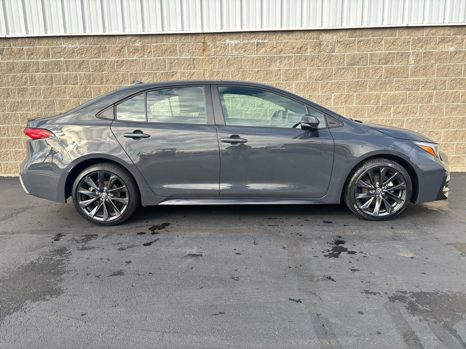 Used 2024 Toyota Corolla SE image 26