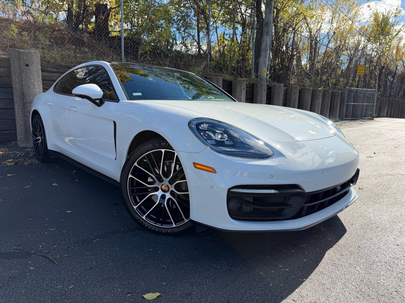 Used 2021 Porsche Panamera 4 w/ Premium Package image 5