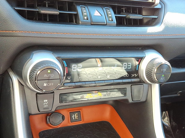 Used 2023 Toyota RAV4 Adventure image 15