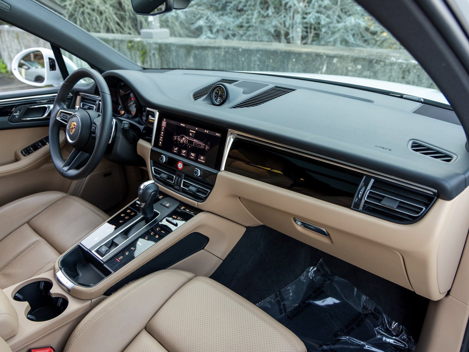 Certified 2023 Porsche Macan S image 52