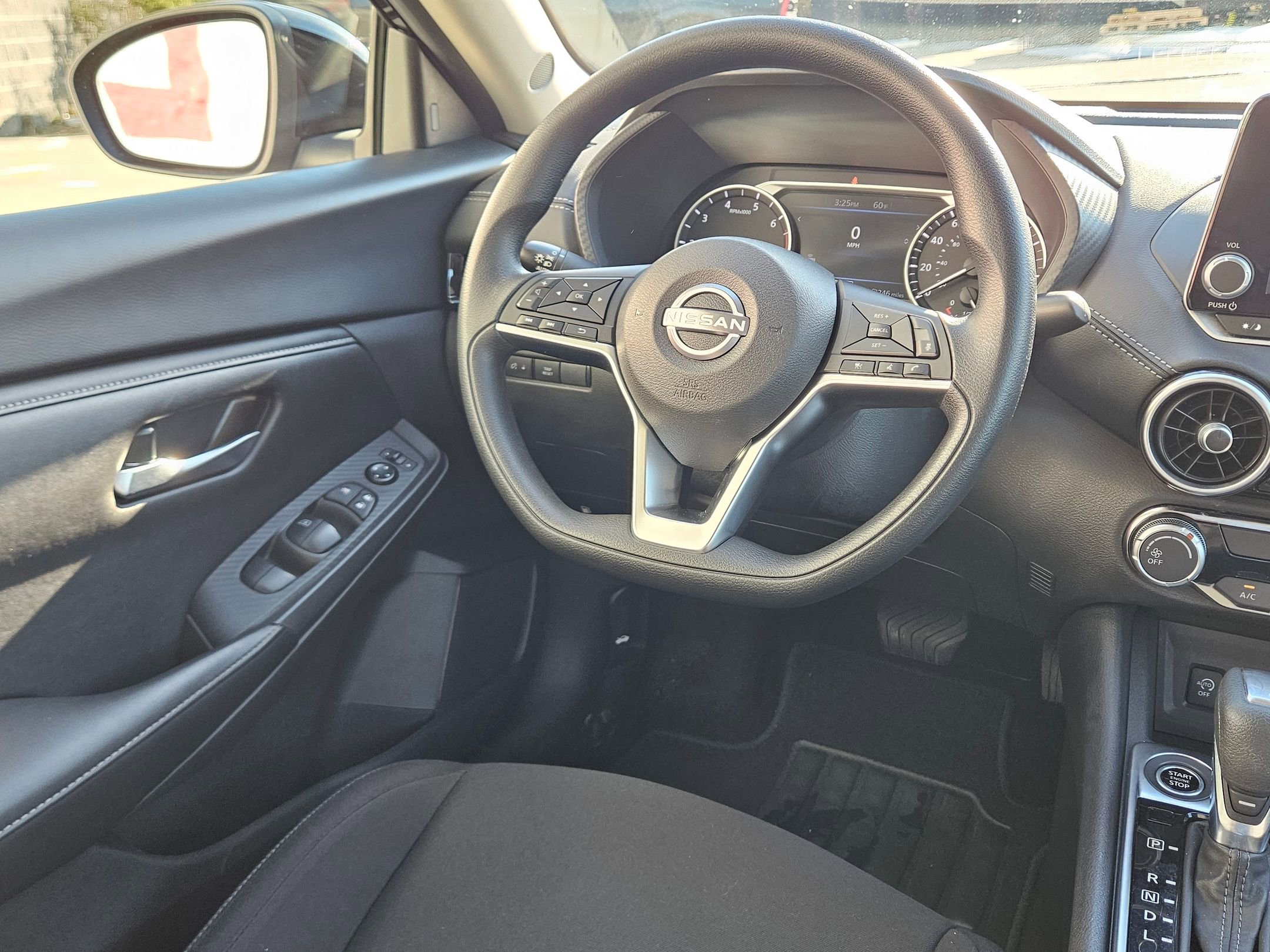 Used 2024 Nissan Sentra SV image 9