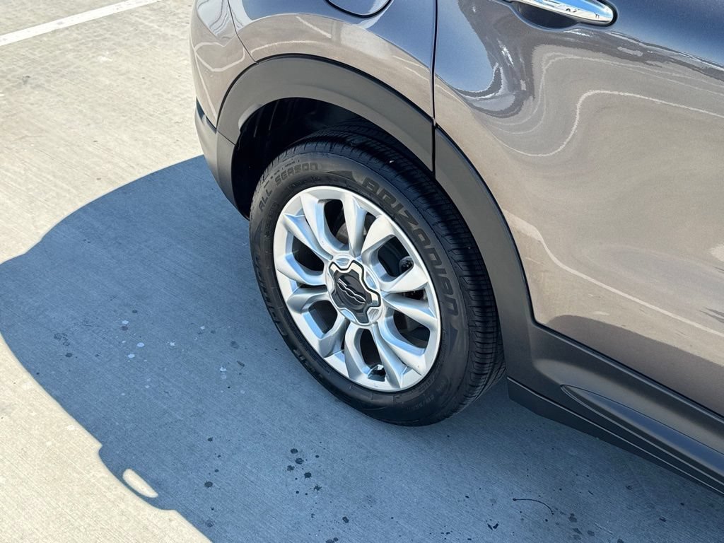 Used 2016 FIAT 500X Lounge FWD image 25
