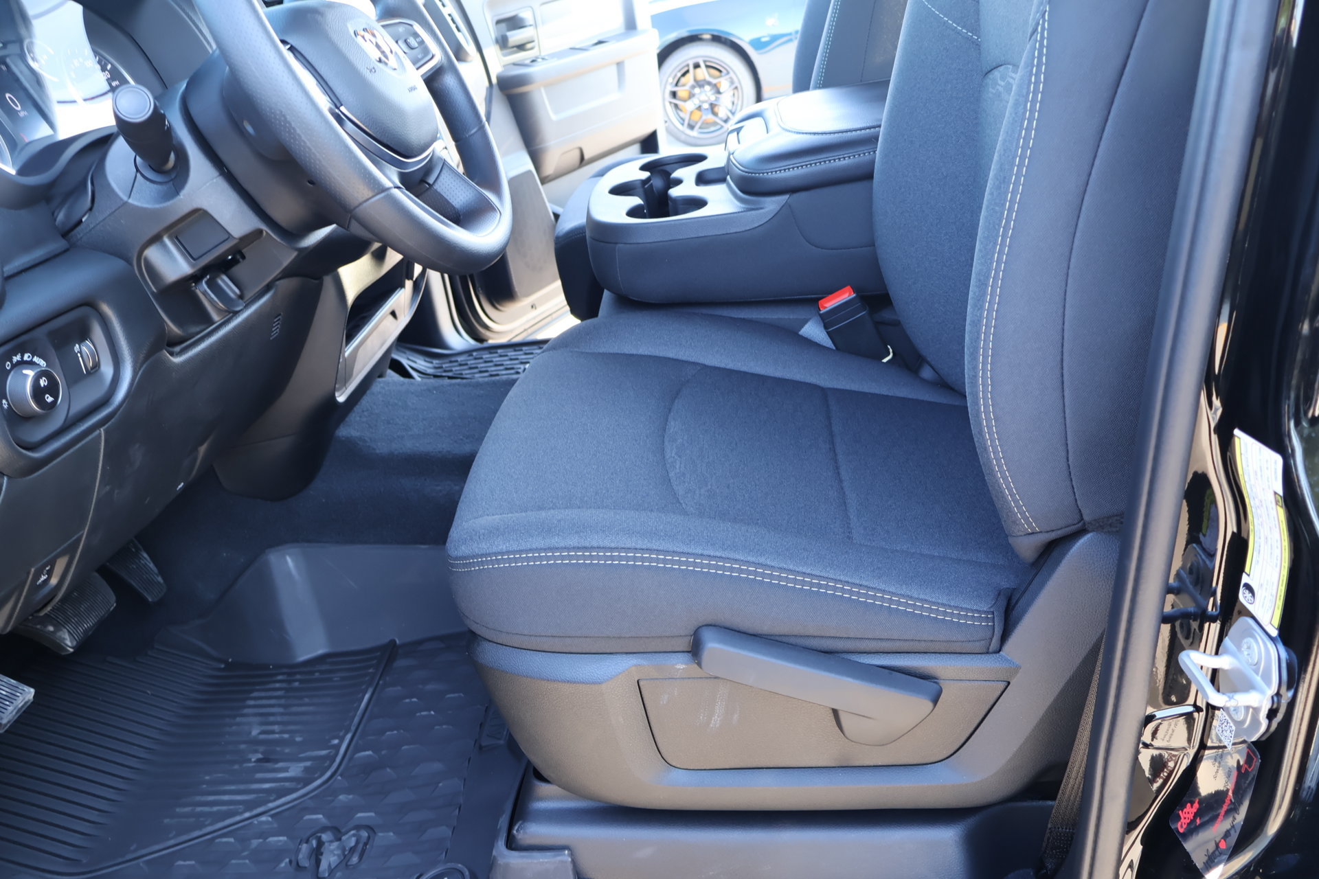 New 2027 RAM 3500 Tradesman AWD/4WD image 11