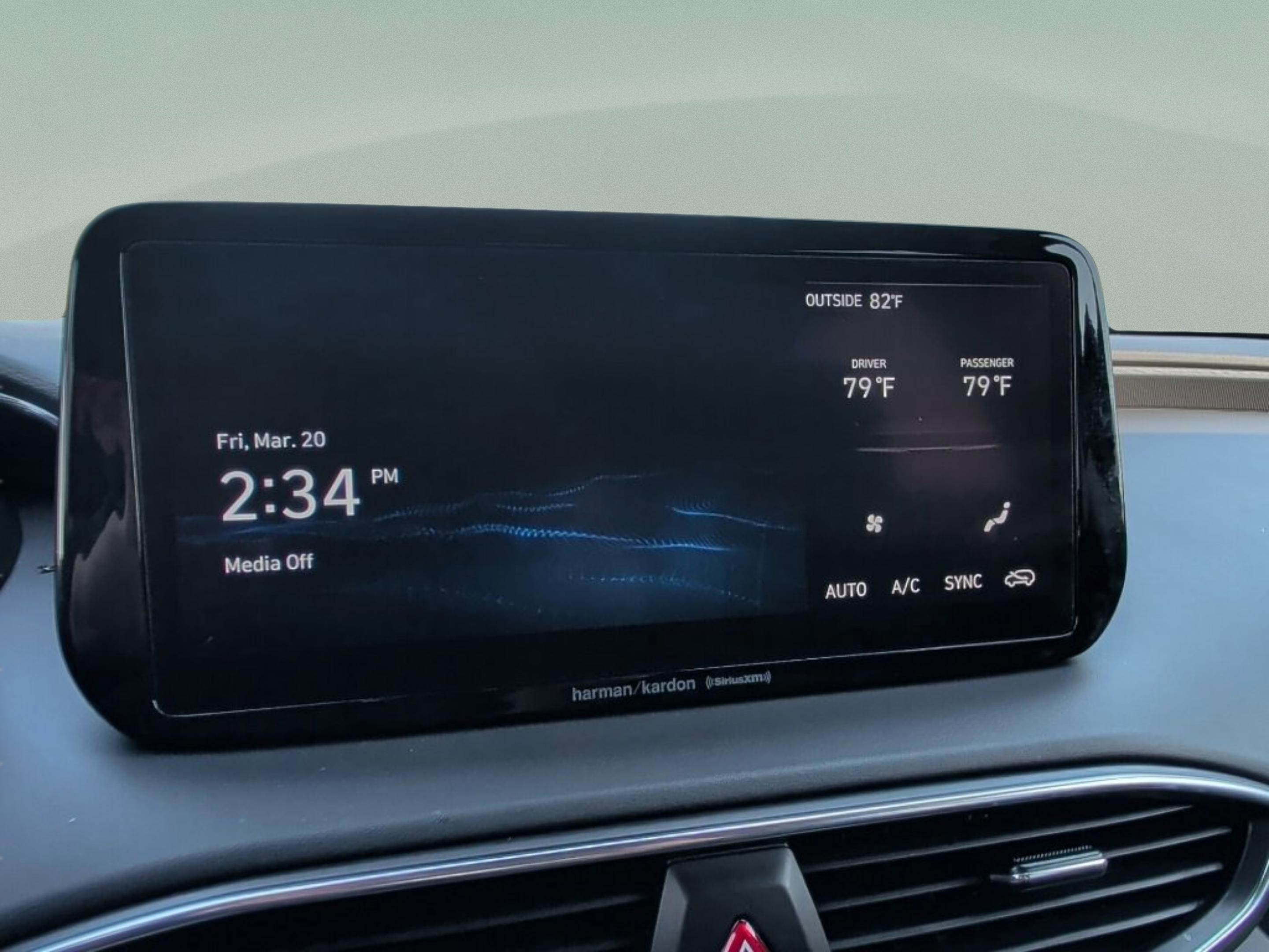 Used 2023 Hyundai Santa Fe Limited image 24