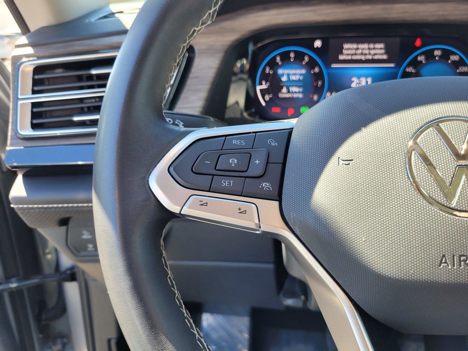 Certified 2024 Volkswagen Atlas SEL image 33