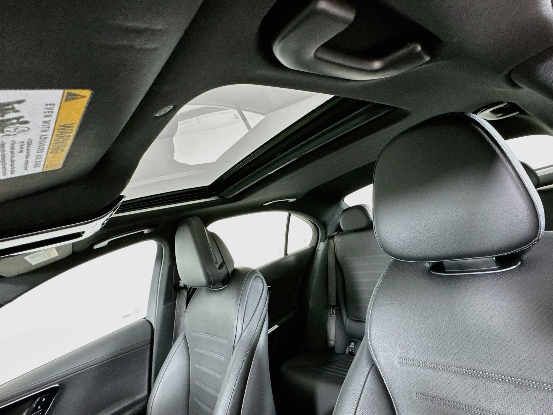 Certified 2024 Mercedes-Benz C 300 4MATIC Sedan image 24