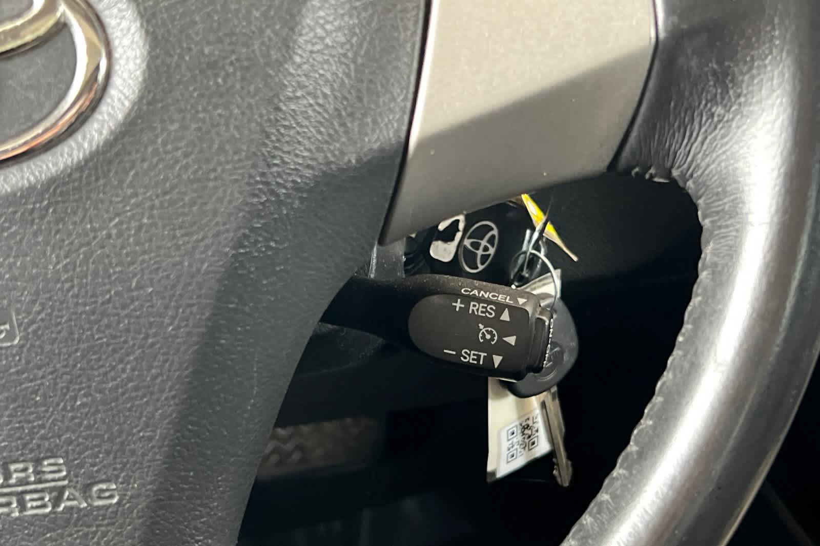 Used 2009 Toyota Camry SE FWD image 24