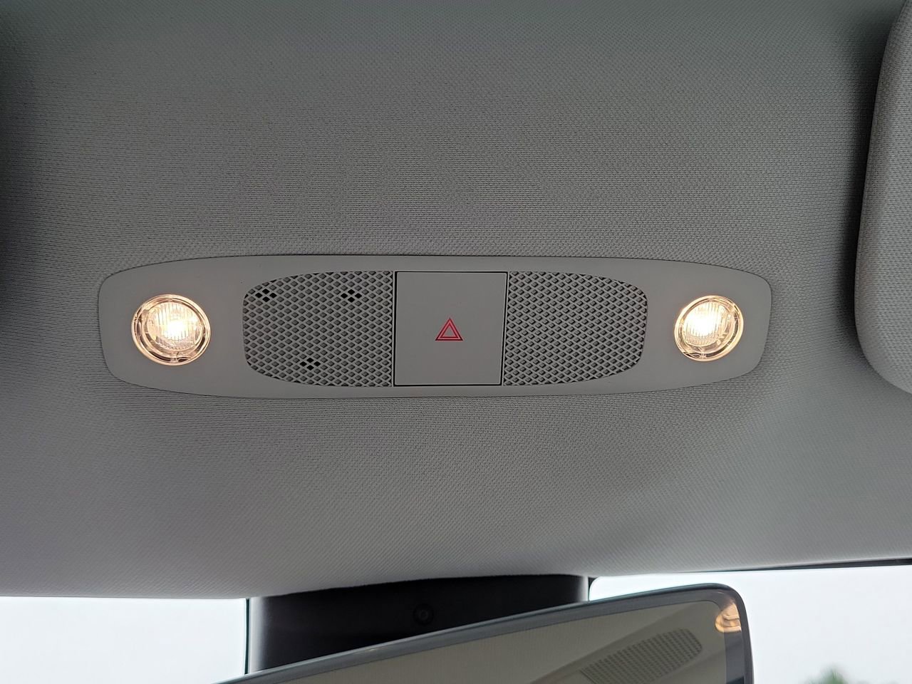 Used 2020 Tesla Model 3 image 30