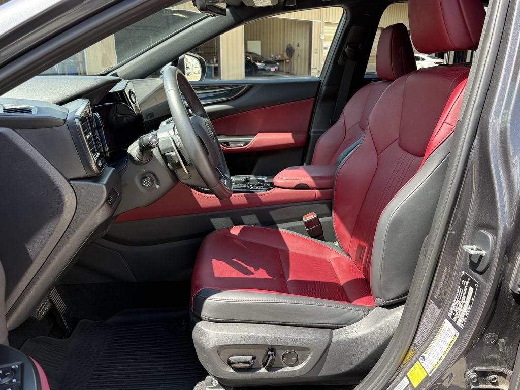 Used 2022 Lexus NX 350 AWD image 12