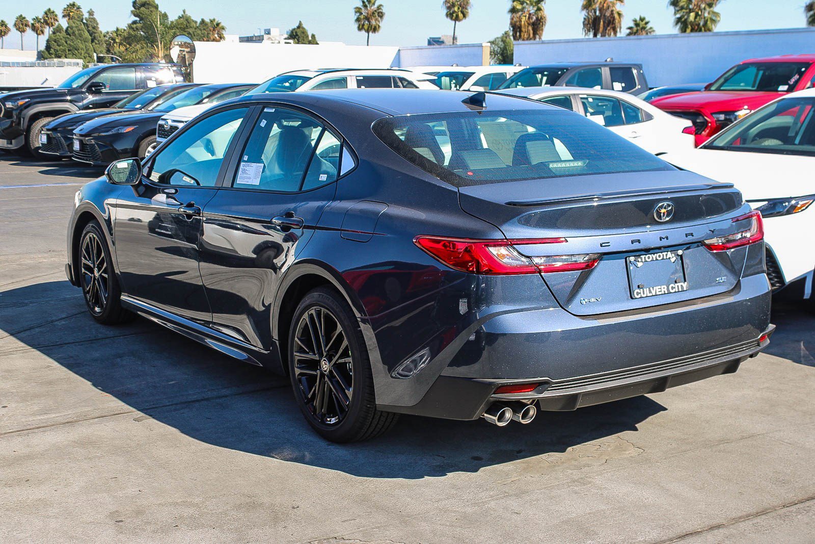 New 2026 Toyota Camry SE image 7