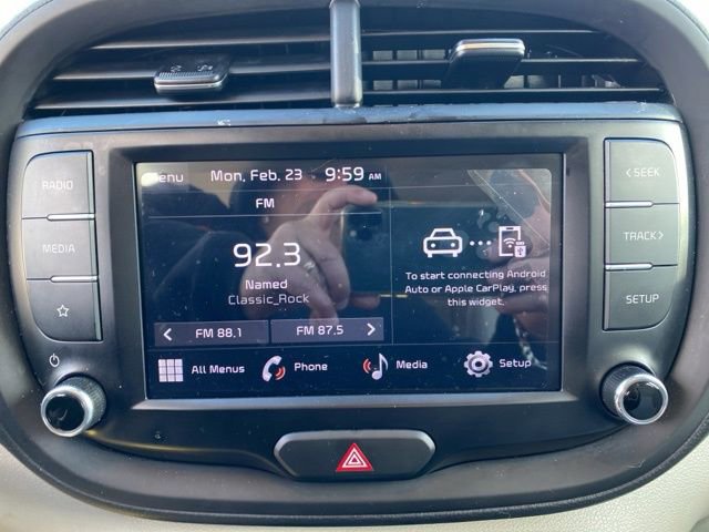 Used 2023 Kia Soul LX image 21