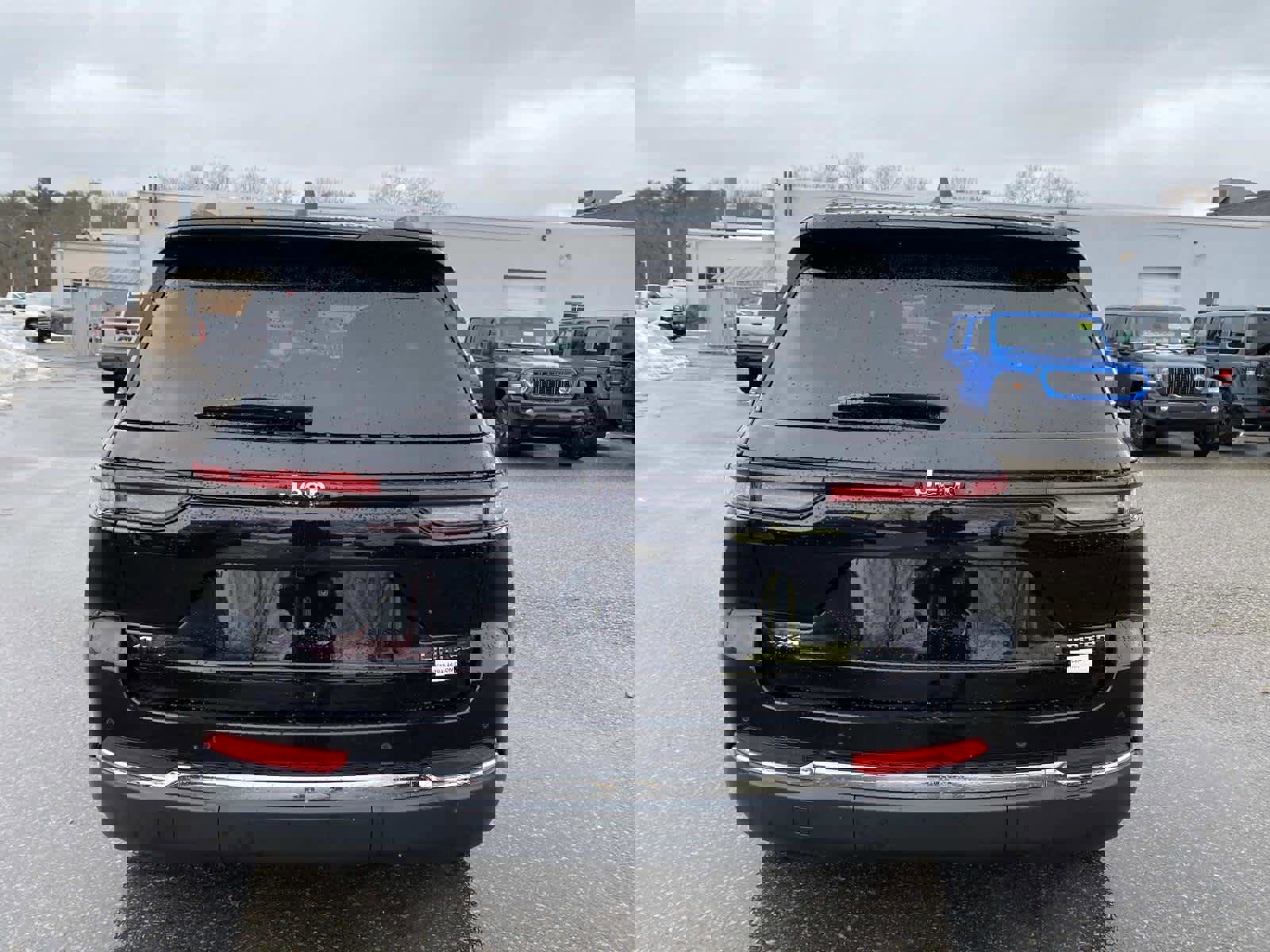 Certified 2022 Jeep Grand Cherokee Limited image 4