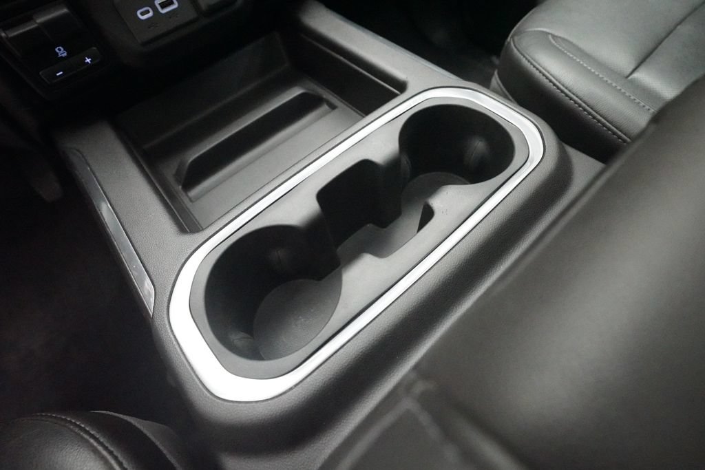 Used 2019 Chevrolet Silverado 1500 LTZ AWD/4WD image 11