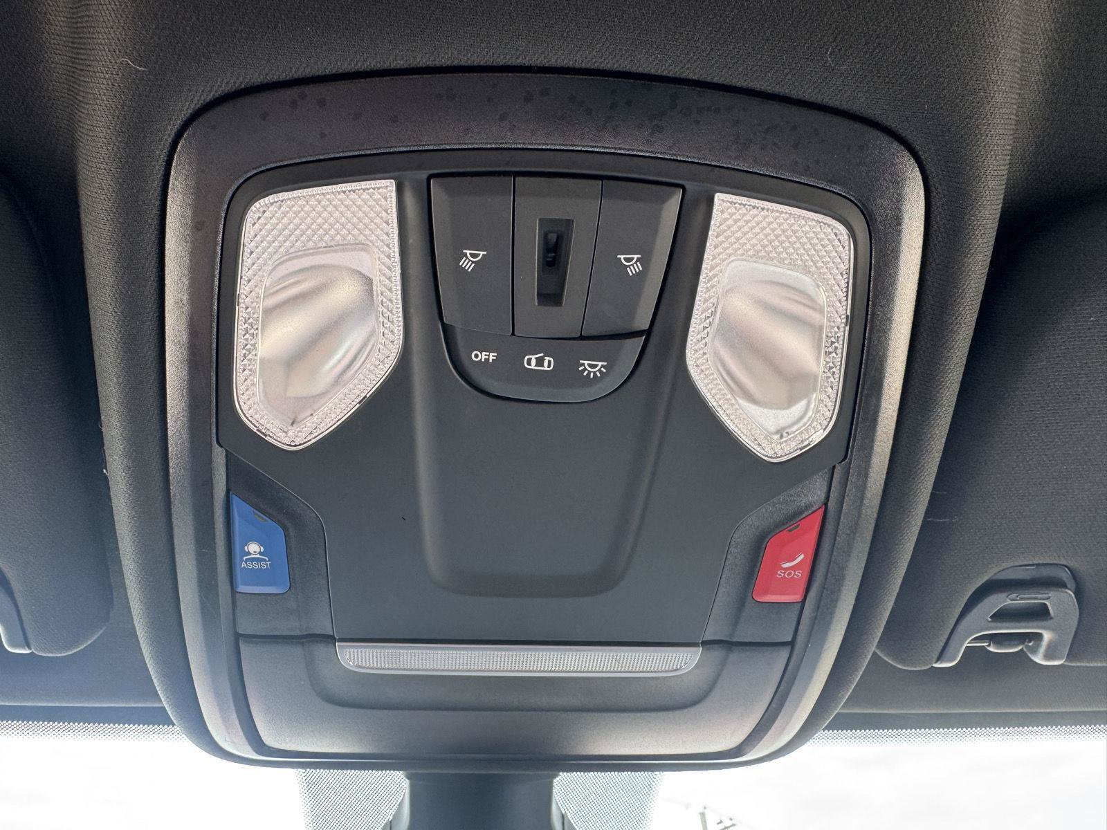 Used 2024 RAM 2500 Big Horn AWD/4WD image 19