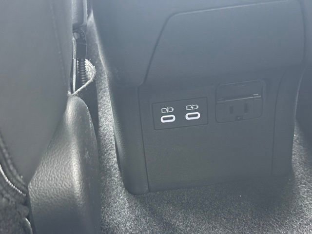 New 2026 Toyota Prius Plug-In Hybrid FWD image 16