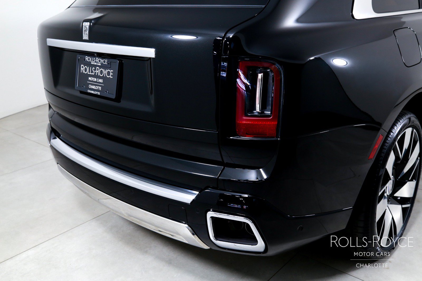 New 2026 Rolls-Royce Cullinan AWD/4WD image 45