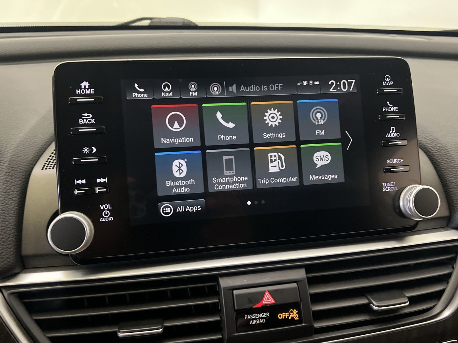 Used 2020 Honda Accord Touring image 17